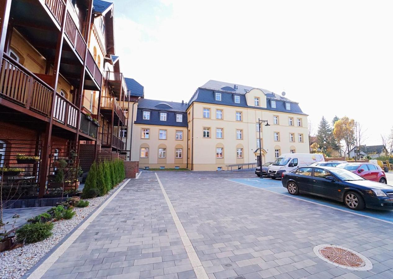 Apartamenty Everysky - Mickiewicza 30 Jelenia Góra Exterior foto
